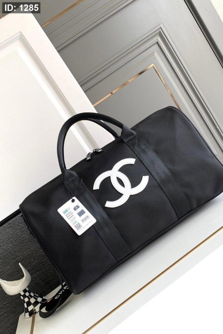 شنطة سفرية - Chanel / كوبي ماست